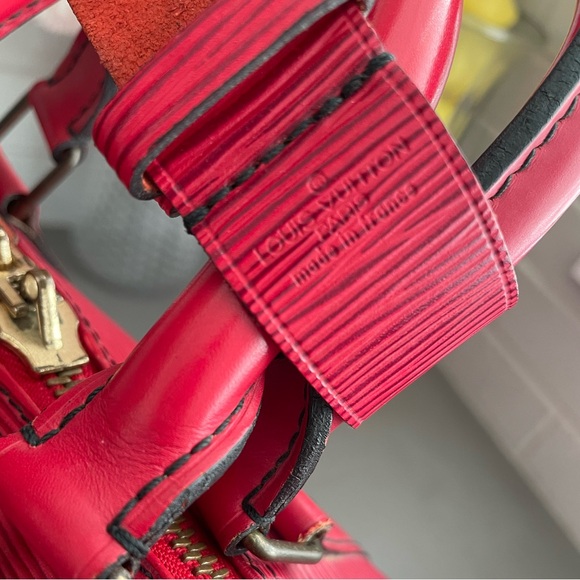 Louis Vuitton Epi Leather Keepall 45 - Picture 5 of 7